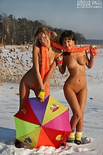 Snow naked girls pix angels