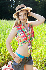 Farmland beauty naked